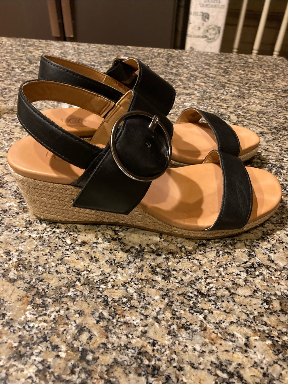 UGG April Black Leather Platform Wedge Sandals Size 8.5 NWOT MSRP $139